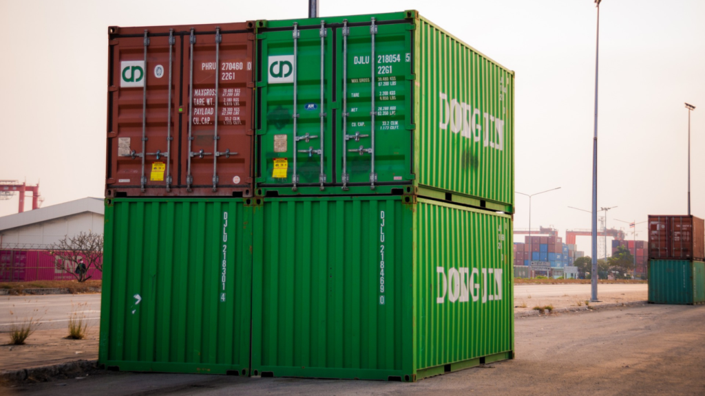 Should you rent or buy a shipping container?
