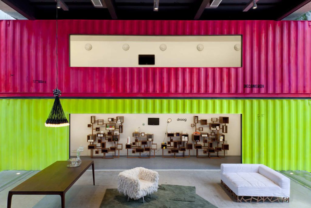 Bright container walls